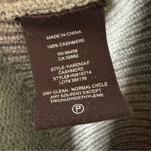 Theory Karenia F Cashmere Slouchy Pullover Sweater Size Small Green - Picture 9 of 10